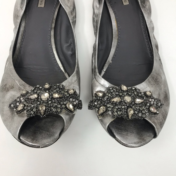 Vera Wang metallic jeweled peep toe - Picture 3 of 5